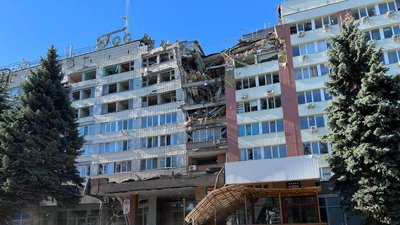 Майже 414 млн гривень: Держекоінспекція підрахувала збитки, завдані довкіллю внаслідок обстрілу готелю “Миколаїв” Майже 414 млн гривень: Держекоінспекція підрахувала збитки, завдані довкіллю внаслідок обстрілу готелю “Миколаїв”