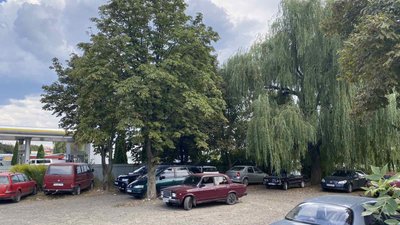 У Чернівцях на аукціоні продали земельну ділянку на вулиці Руська, 250-Б У Чернівцях на аукціоні продали земельну ділянку на вулиці Руська, 250-Б