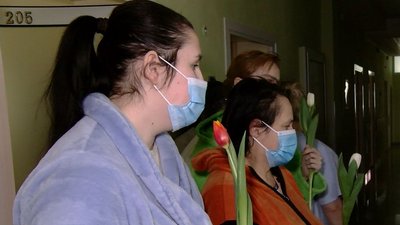 Надихають на боротьбу і позитив: в онкоцентрі у Луцьку відбулася акція "Добра хустина" Надихають на боротьбу і позитив: в онкоцентрі у Луцьку відбулася акція "Добра хустина"