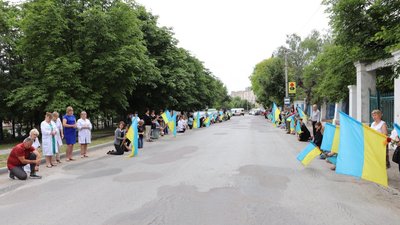 На Тернопільщині прощаються з двома бійцями: Романом Друзем та Василем Чубаком На Тернопільщині прощаються з двома бійцями: Романом Друзем та Василем Чубаком