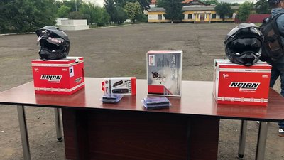 500 тисяч гривень коштує снігохід, який придбали для рятувальників Закарпаття 500 тисяч гривень коштує снігохід, який придбали для рятувальників Закарпаття