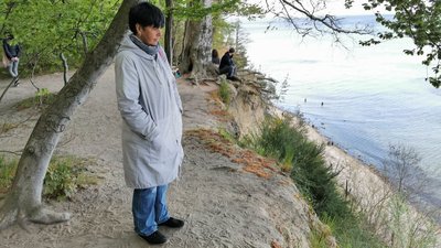 Переселенка з Луганщини евакуювалася до Польщі та відновила роботу психотерапевта