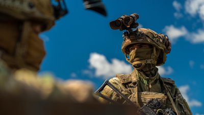 Бійці 42 окремої механізованої бригади
