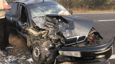 ДТП на Миколаївщині: четверо травмованих,серед них неповнолітня ДТП на Миколаївщині: четверо травмованих,серед них неповнолітня