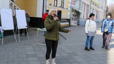 У Житомирі на Михайлівській провели акцію, щоб підтримати людей з синдромом Дауна У Житомирі на Михайлівській провели акцію, щоб підтримати людей з синдромом Дауна