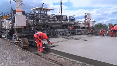 До кінця року планують відремонтувати близько 70-75 км траси "Олександрівка-Кропивницький-Миколаїв" До кінця року планують відремонтувати близько 70-75 км траси "Олександрівка-Кропивницький-Миколаїв"