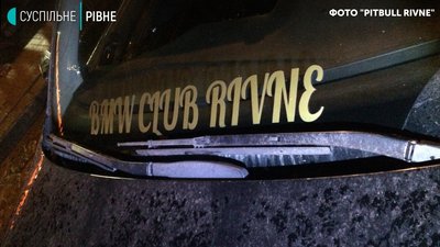 Розвертався через суцільну та вчинив ДТП: подробиці зіткнення у Рівному Розвертався через суцільну та вчинив ДТП: подробиці зіткнення у Рівному
