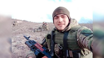 На Чернігівщині попрощалися з п'ятьма загиблими захисниками На Чернігівщині попрощалися з п'ятьма загиблими захисниками