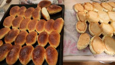 Тисяча пирогів щодня: волинські господині готують домашню випічку для бійців Тисяча пирогів щодня: волинські господині готують домашню випічку для бійців