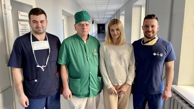 Втратила 2 літри крові: львівські лікарі врятували 41-річну породіллю
