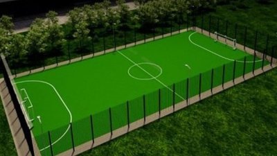 Рівне: замість дерев біля ЗОШ №13 вистеляють спортивний газон Рівне: замість дерев біля ЗОШ №13 вистеляють спортивний газон
