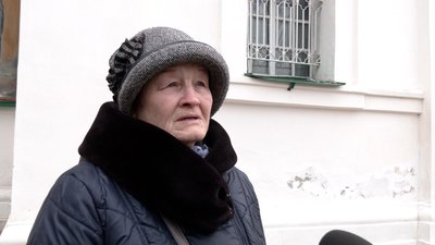 Платити оренду не хочуть – в УПЦ зібрали релігійну громаду в Троїцькому соборі в Чернігові. Репортаж Платити оренду не хочуть – в УПЦ зібрали релігійну громаду в Троїцькому соборі в Чернігові. Репортаж