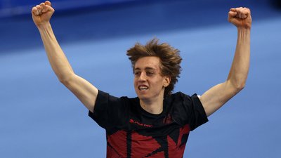 19-річний чех Методей Їлек - олімпійський чемпіон у ковзанярському спорті на 10000 м