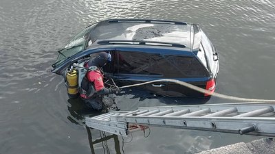 Кішка на дорозі: водійка потонулої Kia у Харкові розповіла поліції про ДТП