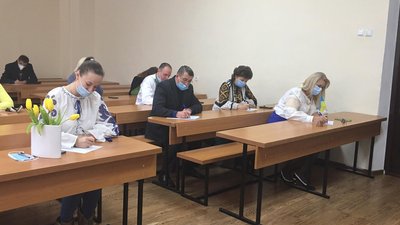 Вінничани взяли участь у написанні Всеукраїнського радіодиктанту національної єдності