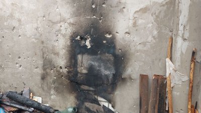 "Нічого не вціліло". Внаслідок обстрілу Харкова згорів гараж "Нічого не вціліло". Внаслідок обстрілу Харкова згорів гараж