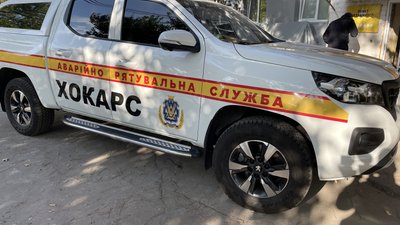 "Коли у Херсоні б'ють КАБи, приймаємо по 40 заявок в день". Як комунальна служба ліквідовує наслідки обстрілів "Коли у Херсоні б'ють КАБи, приймаємо по 40 заявок в день". Як комунальна служба ліквідовує наслідки обстрілів