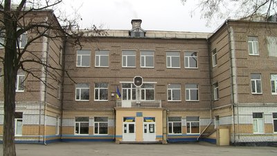 Директорку запорізької гімназії звільнили на вимогу профспілки. Вона має намір позиватися