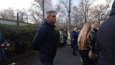 У Вільнянську попрощалися із військовослужбовцем Олексієм Безпальком У Вільнянську попрощалися із військовослужбовцем Олексієм Безпальком