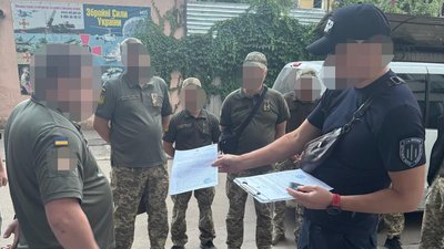Військовослужбовців ТЦК затримали за підозрою в незаконному позбавленні волі та катуванні