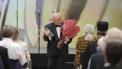 Вищої нагороди я не мав, - франківський професор переміг у номінації "Найкращий лікар"