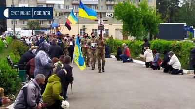 На Хмельниччині попрощалися із загиблим військовим Сергієм Тимощуком