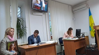 Справа Діани Хріненко: у кропивницькому суді продовжують вивчати відеодокази у справі вбивства школярки