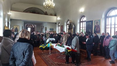 У Хмельницькому попрощалися із загиблими захисниками Леонідом Гончаруком та Олександром Королем У Хмельницькому попрощалися із загиблими захисниками Леонідом Гончаруком та Олександром Королем