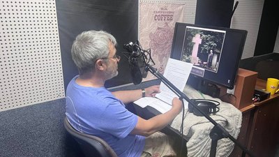 У Львові адаптовують книги та фільми для незрячих людей У Львові адаптовують книги та фільми для незрячих людей