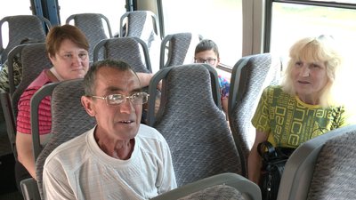 На Харківщині волонтери евакуюють жителів тимчасово окупованих територій до Польщі На Харківщині волонтери евакуюють жителів тимчасово окупованих територій до Польщі