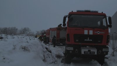 Повалені дерева, пожежі та застряглі авто. У ДСНС розповіли про наслідки негоди на Одещині Повалені дерева, пожежі та застряглі авто. У ДСНС розповіли про наслідки негоди на Одещині
