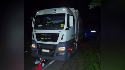 Фото з місця ДТП неподалік Великих Мостів