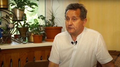 "Доктор, заховайте мої документи. Спаліть форму" — як працює під окупацією лікарня в Снігурівці "Доктор, заховайте мої документи. Спаліть форму" — як працює під окупацією лікарня в Снігурівці