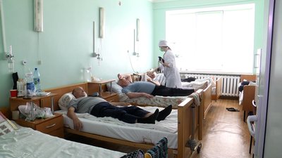В Житомирській лікарні № 2 закрили відділення, котрі надавали допомогу хворим на COVID-19 В Житомирській лікарні № 2 закрили відділення, котрі надавали допомогу хворим на COVID-19