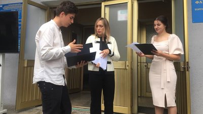 Школа, дитсадок і коледж: як у закладах освіти Луцька відзначили відбувся День знань Школа, дитсадок і коледж: як у закладах освіти Луцька відзначили відбувся День знань