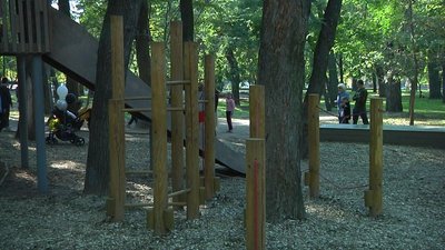 3 роки та 530 тисяч гривень: в Одесі відкрили дитячий майданчик