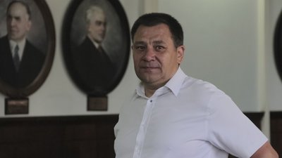 депутат Чернівецької міської ради Василь Максимюк мобілізувався до лав ЗСУ