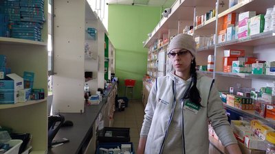 "Почуття обов'язку": харківські провізорки разом із дітьми місяць живуть на роботі "Почуття обов'язку": харківські провізорки разом із дітьми місяць живуть на роботі