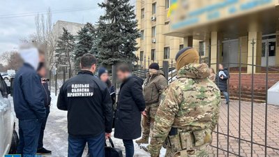 В Одесі помічника судді викрили на вимаганні грошей за попередження про обшуки — прокуратура