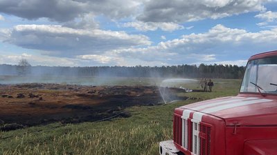На Черкащині третю добу горять торф'яники