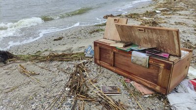 Як жителі Донеччини допомагають херсонцям, що постраждали від підриву окупантами Каховської ГЕС Як жителі Донеччини допомагають херсонцям, що постраждали від підриву окупантами Каховської ГЕС