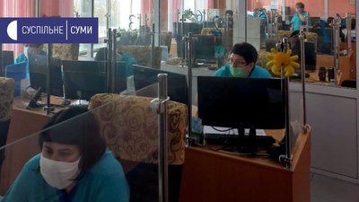 "Кожного разу – нова ситуація". Як працює диспетчерська служба швидкої допомоги в Сумах "Кожного разу – нова ситуація". Як працює диспетчерська служба швидкої допомоги в Сумах