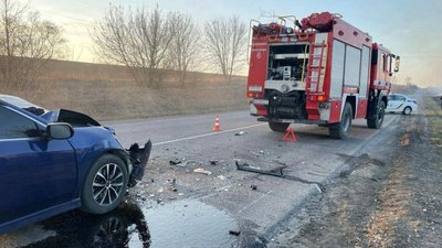 ДТП на Черкащині: травми отримали вагітна жінка та рятувальник ДТП на Черкащині: травми отримали вагітна жінка та рятувальник