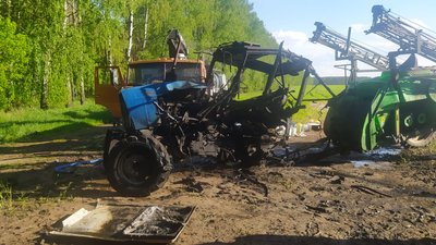 Наїхав на протитанкову міну: біля Чернігова загинув тракторист Наїхав на протитанкову міну: біля Чернігова загинув тракторист