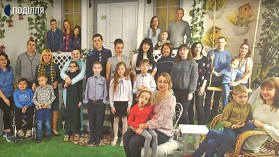 Напередодні Дня орфаного пацієнта, 14 хмельничанок підписали Меморандум про співпрацю