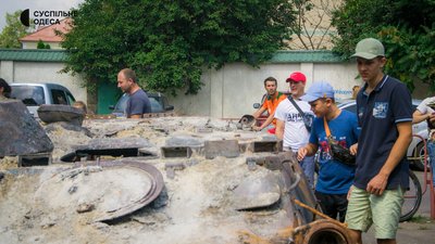 В Одесі з'явилася виставка знищеної техніки росіян. ФОТОРЕПОРТАЖ В Одесі з'явилася виставка знищеної техніки росіян. ФОТОРЕПОРТАЖ