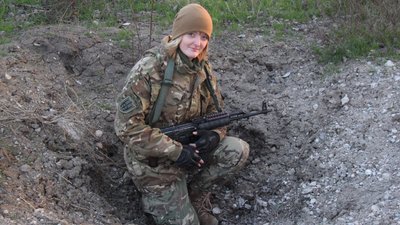 Суд перевів на домашній арешт ветеранку АТО Вікторію Котеленець