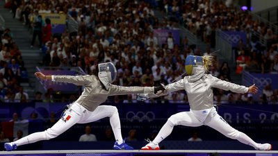 Ольга Харлан у драматичному матчі виграла першу медаль України на Олімпіаді-2024: "бронза" фехтування на шаблі Ольга Харлан у драматичному матчі виграла першу медаль України на Олімпіаді-2024: "бронза" фехтування на шаблі
