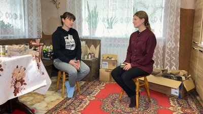 "До останнього нікуди не поїду" – староста округу в Брусилівській громаді Аліна Святнюк про війну та допомогу людям