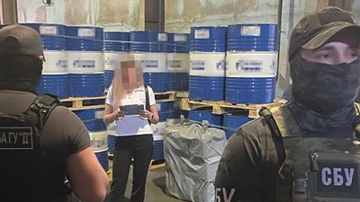 Київська компанія торгувала російськими нафтопродуктами, а прибутки надсилала в бюджет Росії – СБУ Київська компанія торгувала російськими нафтопродуктами, а прибутки надсилала в бюджет Росії – СБУ